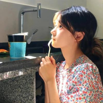 两个辘逐个捉